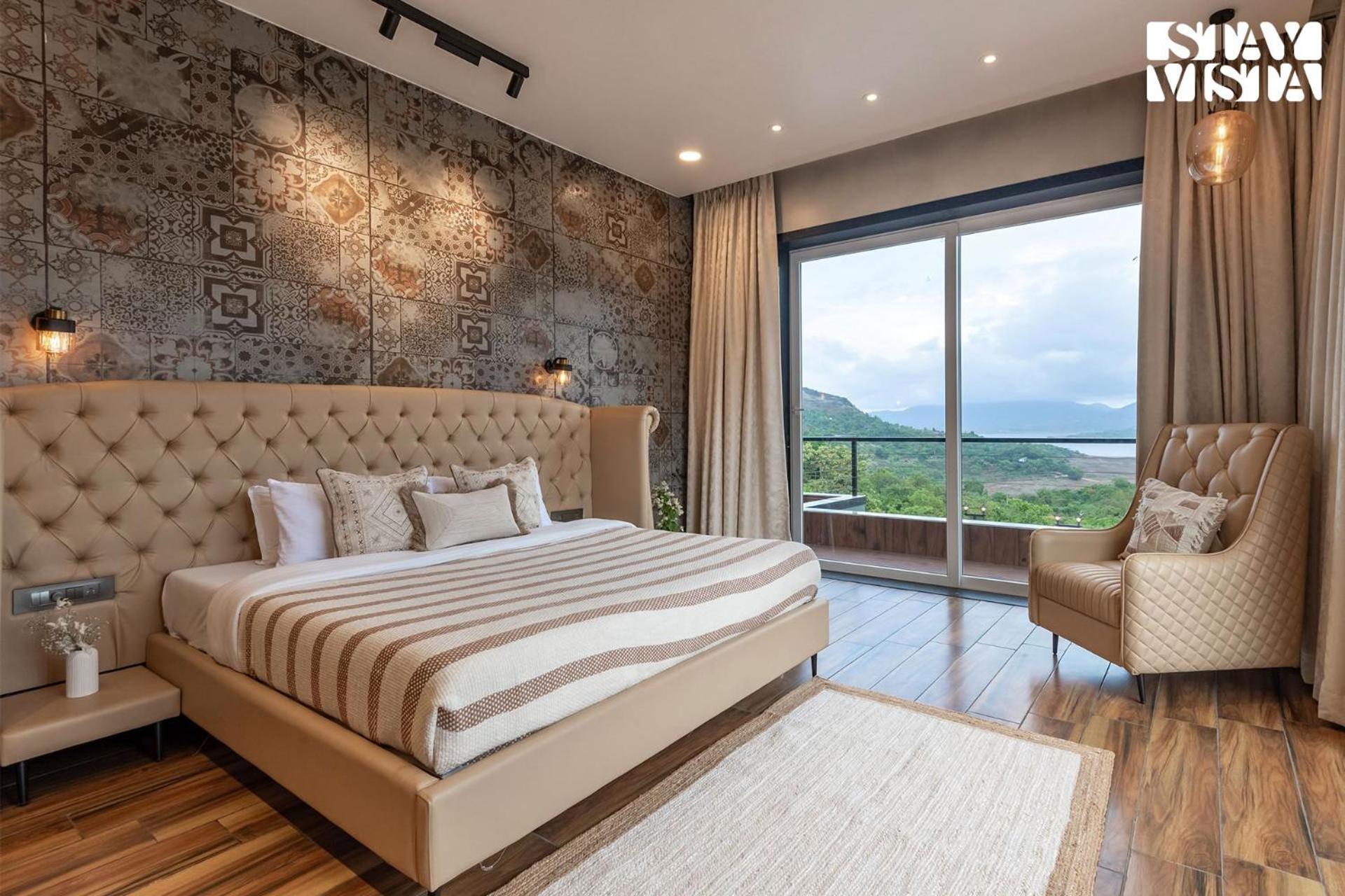 Stayvista At La Nirvana With Pool, Music Speaker & Indoor-Outdoor Game Lonavala Exterior photo